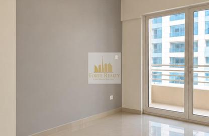 Apartment - Studio - 1 for rent in Manchester Tower - Dubai Marina - Dubai