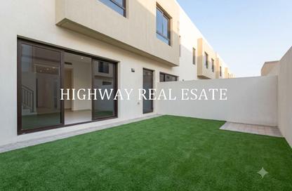 Townhouse - 3 - 4 for rent in Nasma Residence - Al Tai - Sharjah