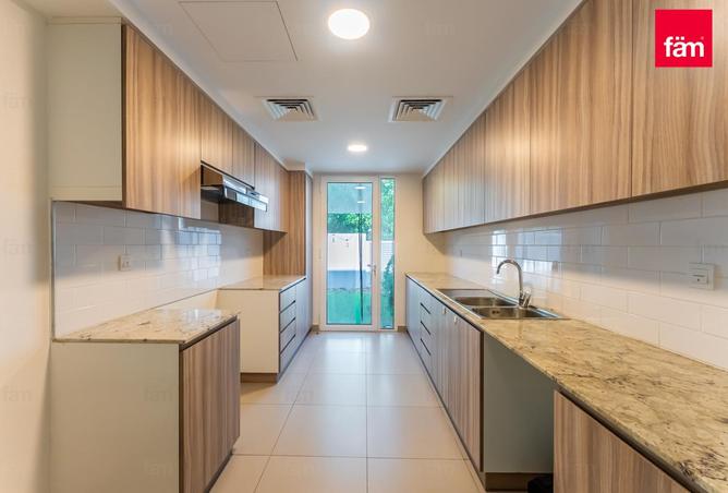 71904058 - صورة العقار 3