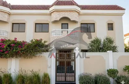 Villa - 5 Bedrooms - 6 Bathrooms for rent in Jumeirah 3 Villas - Jumeirah 3 - Jumeirah - Dubai