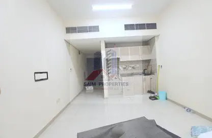 Apartment - Studio - 1 Bathroom for rent in Muweileh Community - Muwaileh Commercial - Sharjah
