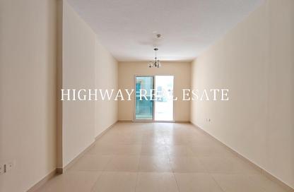 Apartment - 2 Bedrooms - 3 Bathrooms for rent in Muwaileh 3 Building - Muwaileh - Sharjah