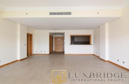 Apartment - 1 Bedroom - 2 Bathrooms for sale in Al Hallawi - Shoreline Apartments - Palm Jumeirah - Dubai