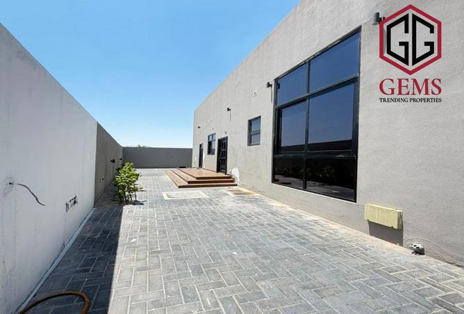 101283982 - Property Image 2