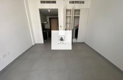 Apartment - Studio - 1 for rent in The Link - East Village - Aljada - Sharjah