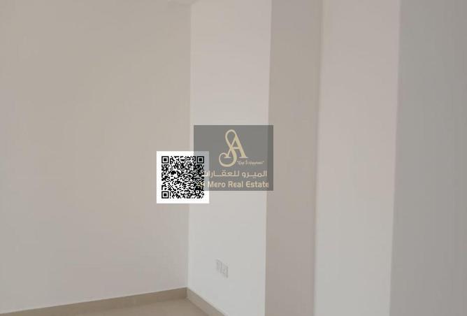 74264449 - Property Image 2