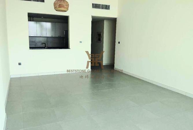 93998589 - Property Image 2