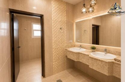 Villa - 4 - 6 for rent in Al Zaheya Gardens - Al Zahya - Ajman