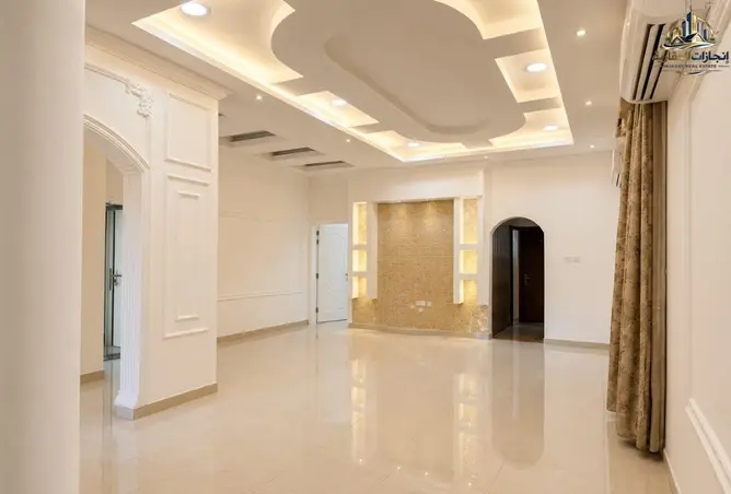 151340410 - Property Image 2