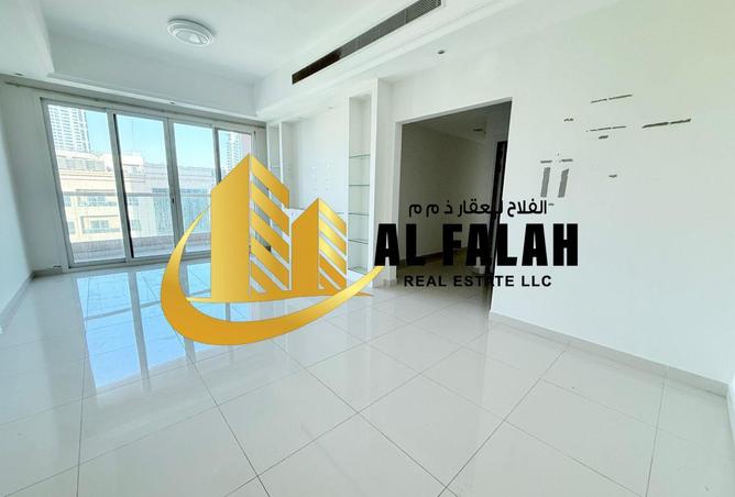 69902073 - Property Image 3