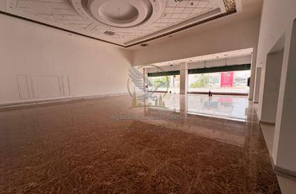 Show Room - Studio - 3 Bathrooms for rent in Industrial Area 4 - Sharjah Industrial Area - Sharjah