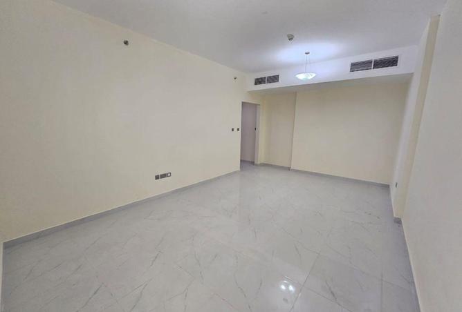 64404159 - صورة العقار 2