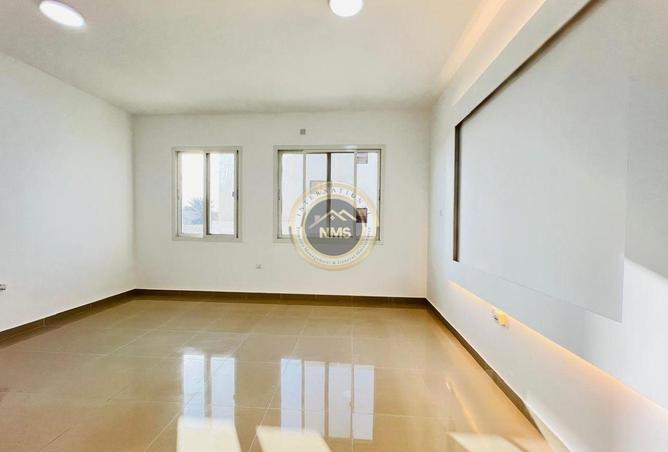 144600748 - Property Image 3