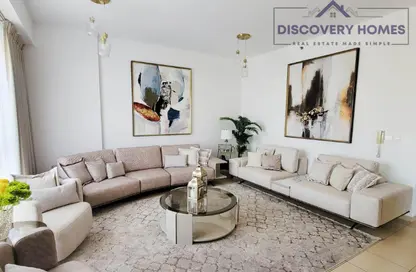 Apartment - 2 Bedrooms - 2 Bathrooms for rent in Rimal 1 - Rimal - Jumeirah Beach Residence - Dubai