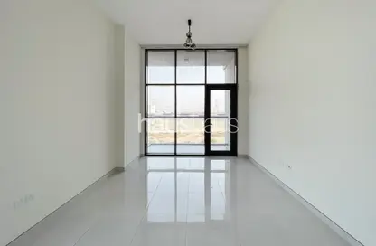 شقة - غرفة نوم - 2 حمامات للايجار في مساكن تايا - الفرجان - دبي