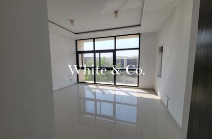 Townhouse - 4 - 5 for sale in Queens Meadow - Damac Hills - Dubai Townhouse - 4 - 5 for sale in Queens Meadow - Damac Hills - Dubai