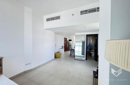 Apartment - Studio - 1 Bathroom for rent in Hilliana Tower - Acacia Avenues - Al Sufouh - Dubai Apartment - Studio - 1 Bathroom for rent in Hilliana Tower - Acacia Avenues - Al Sufouh - Dubai