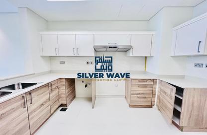 Apartment - 2 - 3 for rent in Luluat Al Raha - Al Raha Beach - Abu Dhabi Apartment - 2 - 3 for rent in Luluat Al Raha - Al Raha Beach - Abu Dhabi