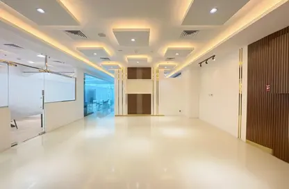 Office Space - Studio - 1 Bathroom for rent in Bay Square Building 2 - Bay Square - Business Bay - Dubai