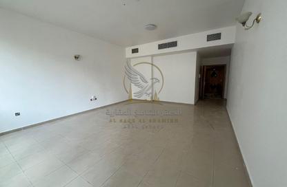 Apartment - 2 - 2 for rent in Al Majaz 3 - Al Majaz - Sharjah