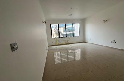 Apartment - 2 - 2 for rent in Al Majaz 3 - Al Majaz - Sharjah