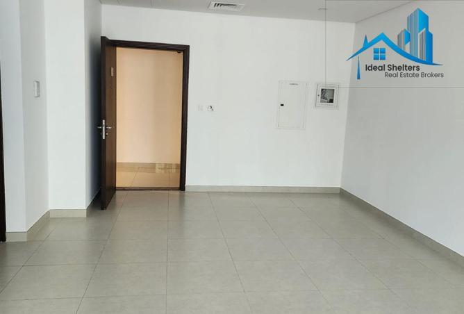 87466501 - Property Image 2