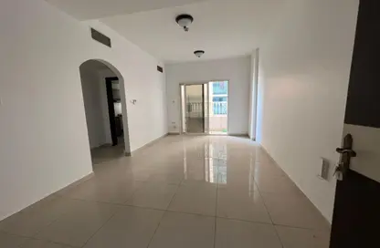Apartment - 2 Bedrooms - 2 Bathrooms for rent in New Al Taawun Road - Al Taawun - Sharjah