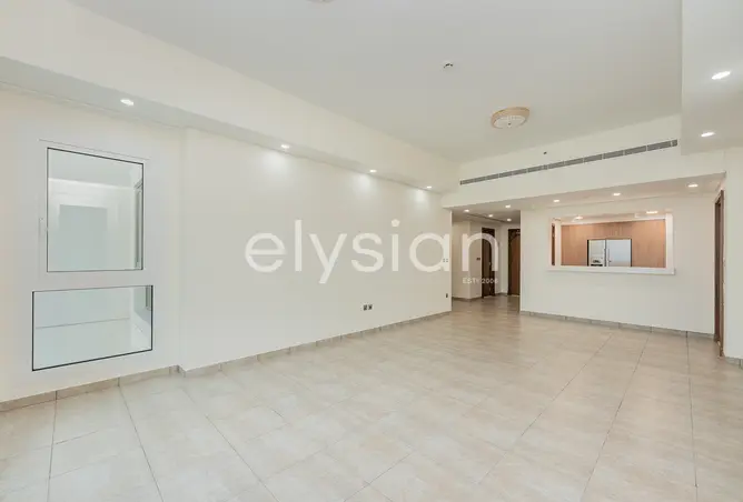 127011995 - Property Image 3
