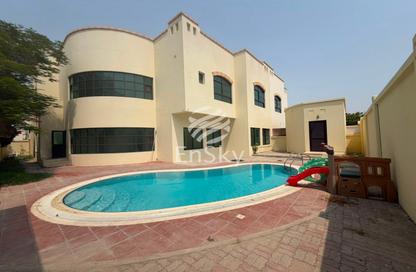 Villa - 6 Bedrooms - 7 Bathrooms for rent in Khalidiya Village - Al Khalidiya - Abu Dhabi