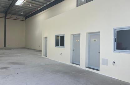 Warehouse - Studio for rent in Industrial Area 2 - Sharjah Industrial Area - Sharjah