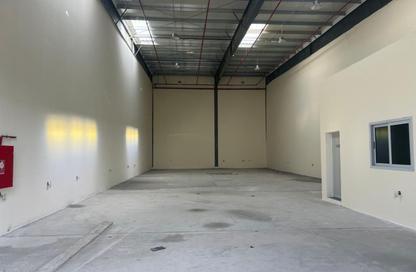 Warehouse - Studio for rent in Industrial Area 2 - Sharjah Industrial Area - Sharjah