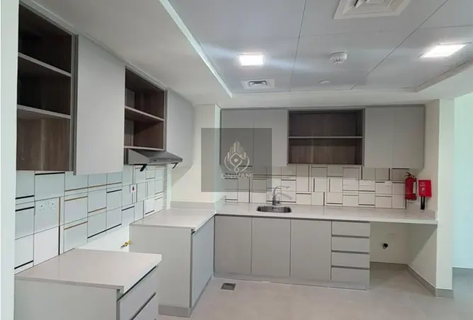 132001661 - Property Image 3