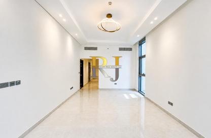 Apartment - 2 Bedrooms - 3 Bathrooms for rent in Al Jadaf Building - Al Jaddaf - Dubai