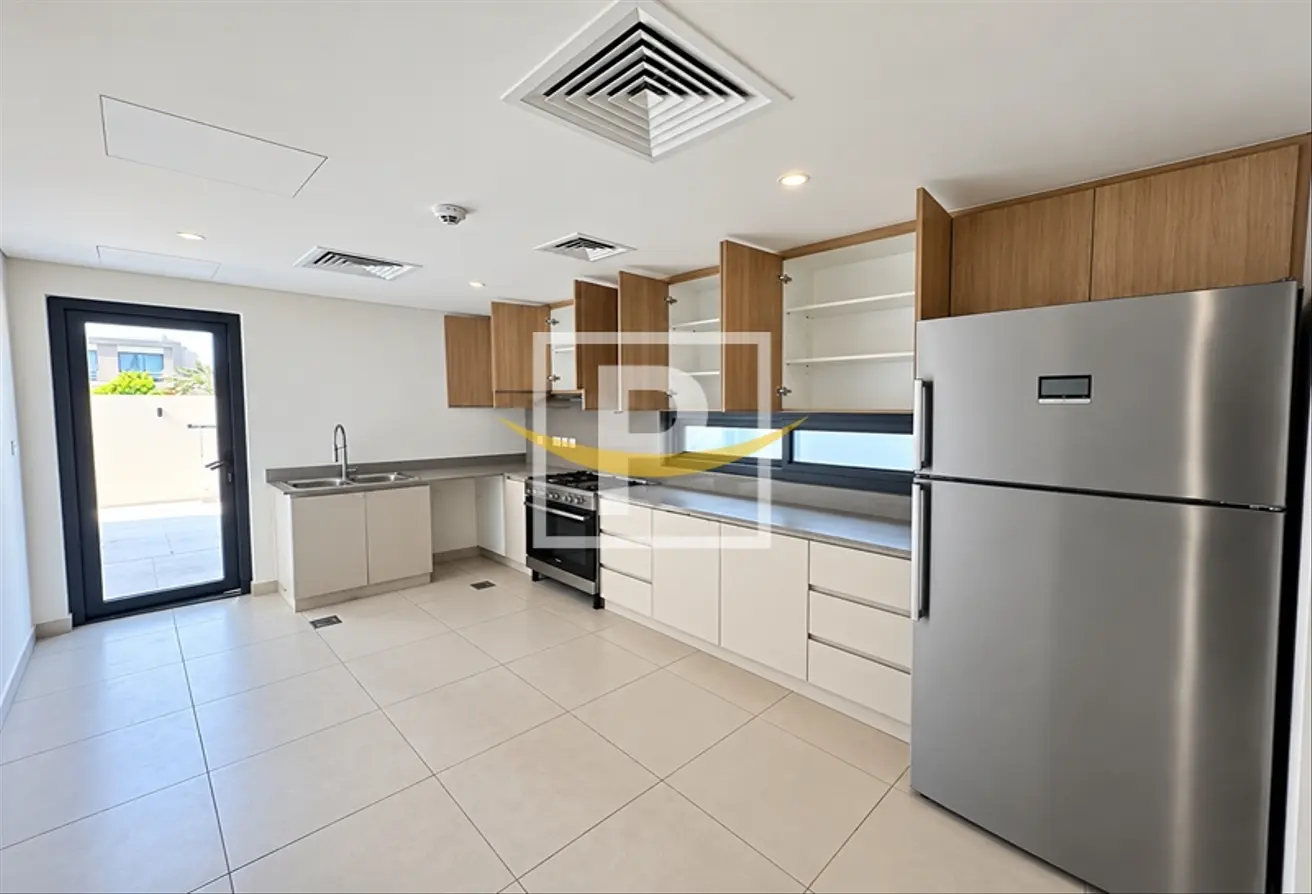 156004703 - Property Main Image