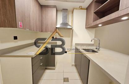 Apartment - 1 Bedroom - 2 Bathrooms for rent in Saleh Residence 3 - Jumeirah Garden City - Al Satwa - Dubai