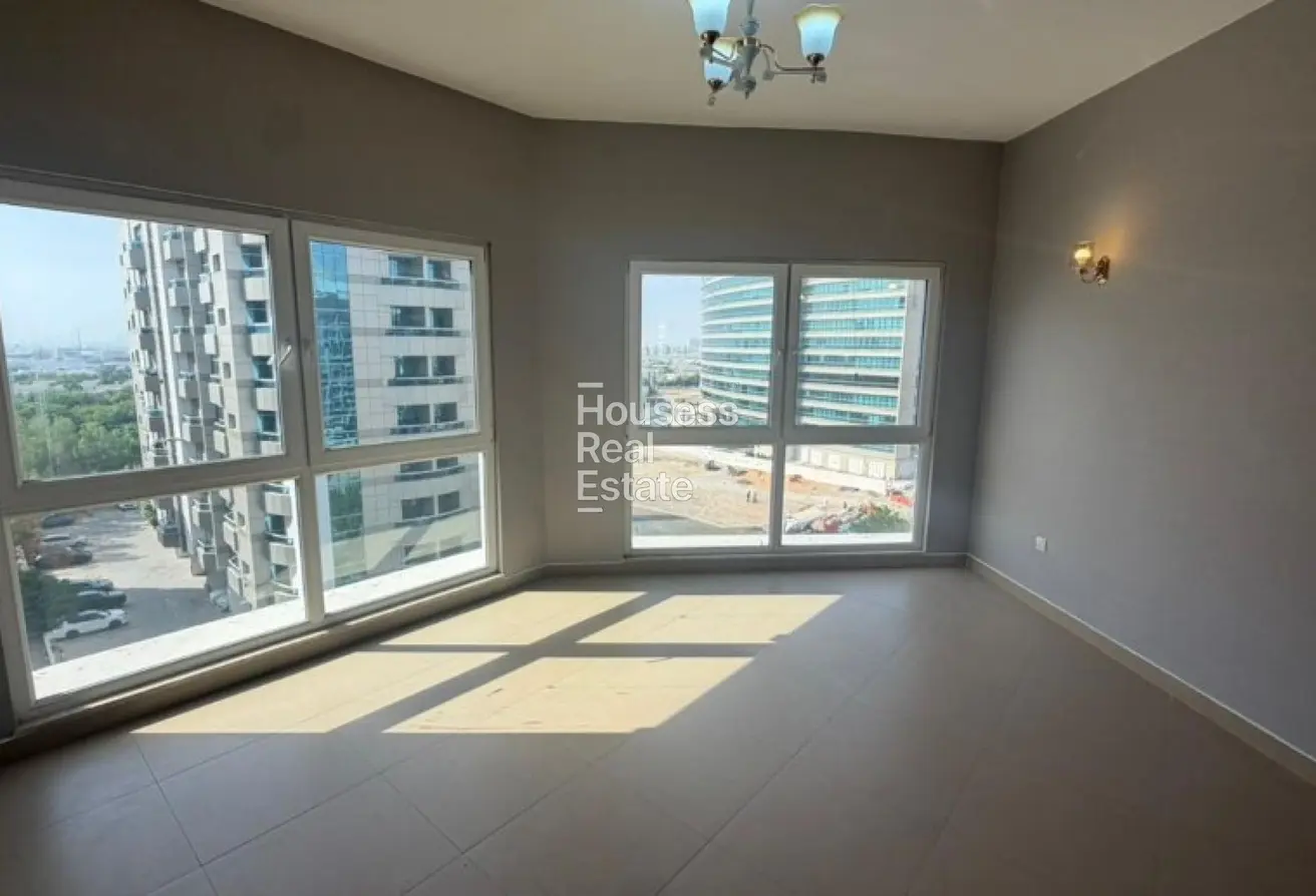 155527396 - Property Main Image