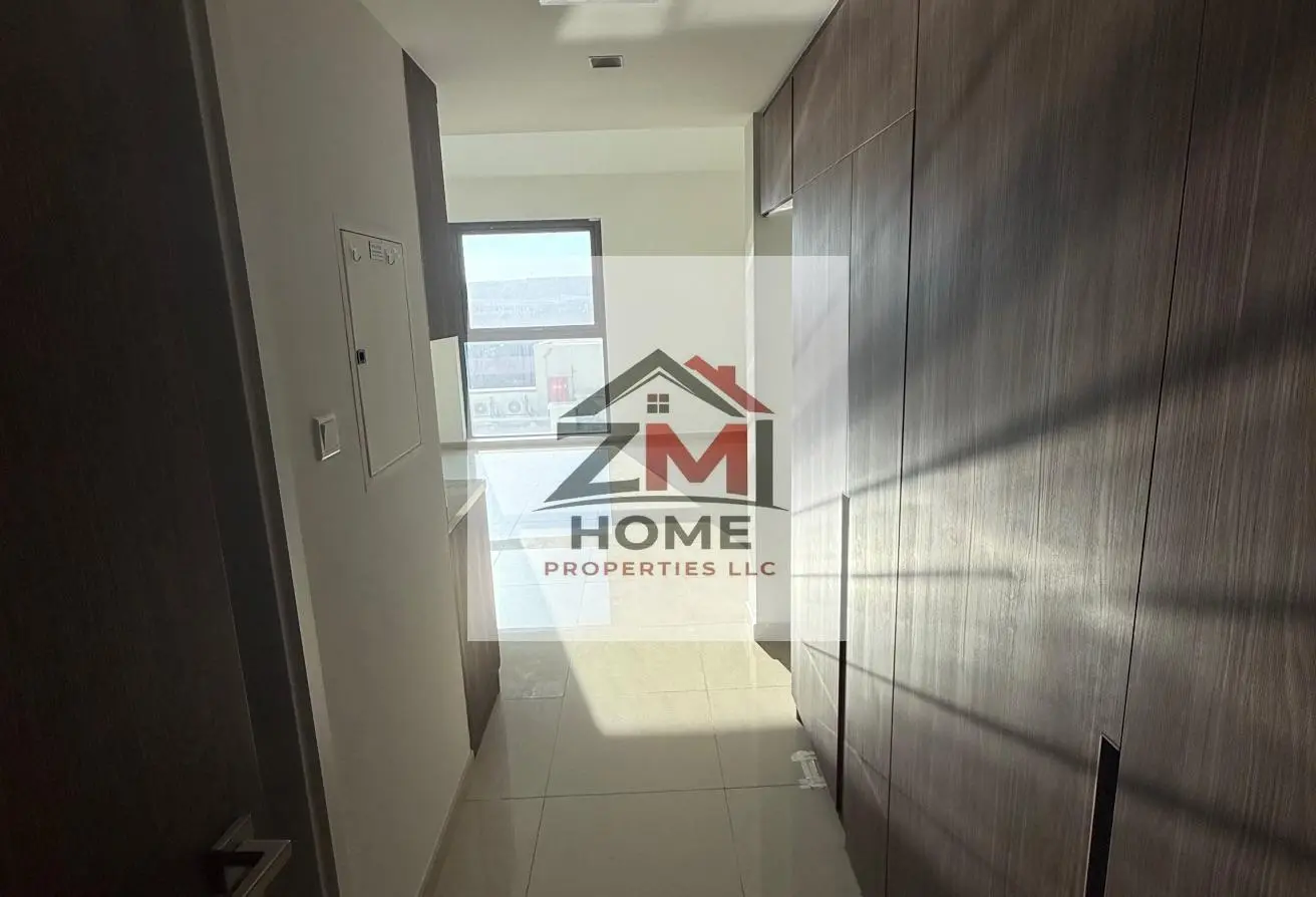 102842285 - Property Main Image