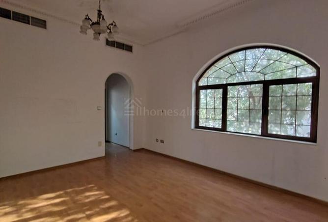 91832412 - صورة العقار 3
