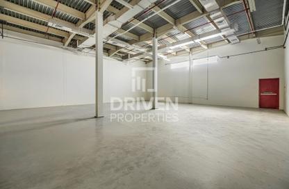 Warehouse - Studio for rent in Amaya Plaza - Nadd Al Hammar - Dubai