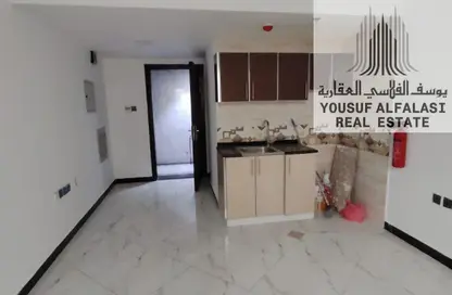 Apartment - Studio - 1 Bathroom for rent in Al Jurf 2 - Al Jurf - Ajman Downtown - Ajman