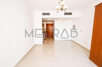 Apartment - Studio - 1 Bathroom for rent in Lakeside Tower D - Lakeside Residence - Dubai Production City (IMPZ) - Dubai