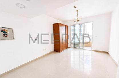 Apartment - Studio - 1 Bathroom for rent in Lakeside Tower D - Lakeside Residence - Dubai Production City (IMPZ) - Dubai
