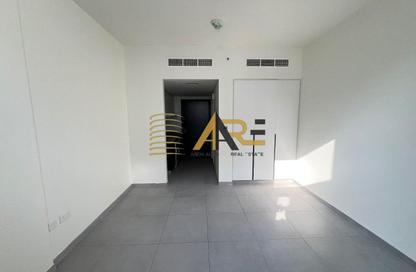 Apartment - Studio - 1 for rent in The Link - East Village - Aljada - Sharjah