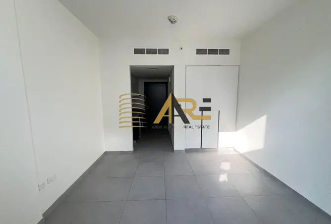 161881121 - Property Image 3