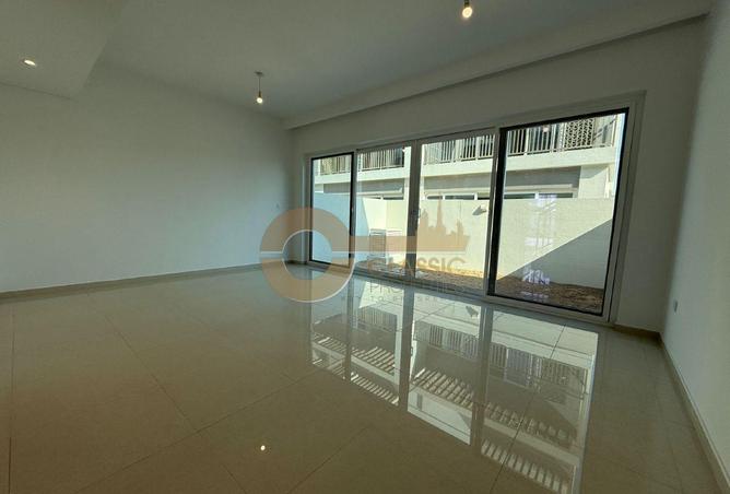 77363099 - Property Image 2