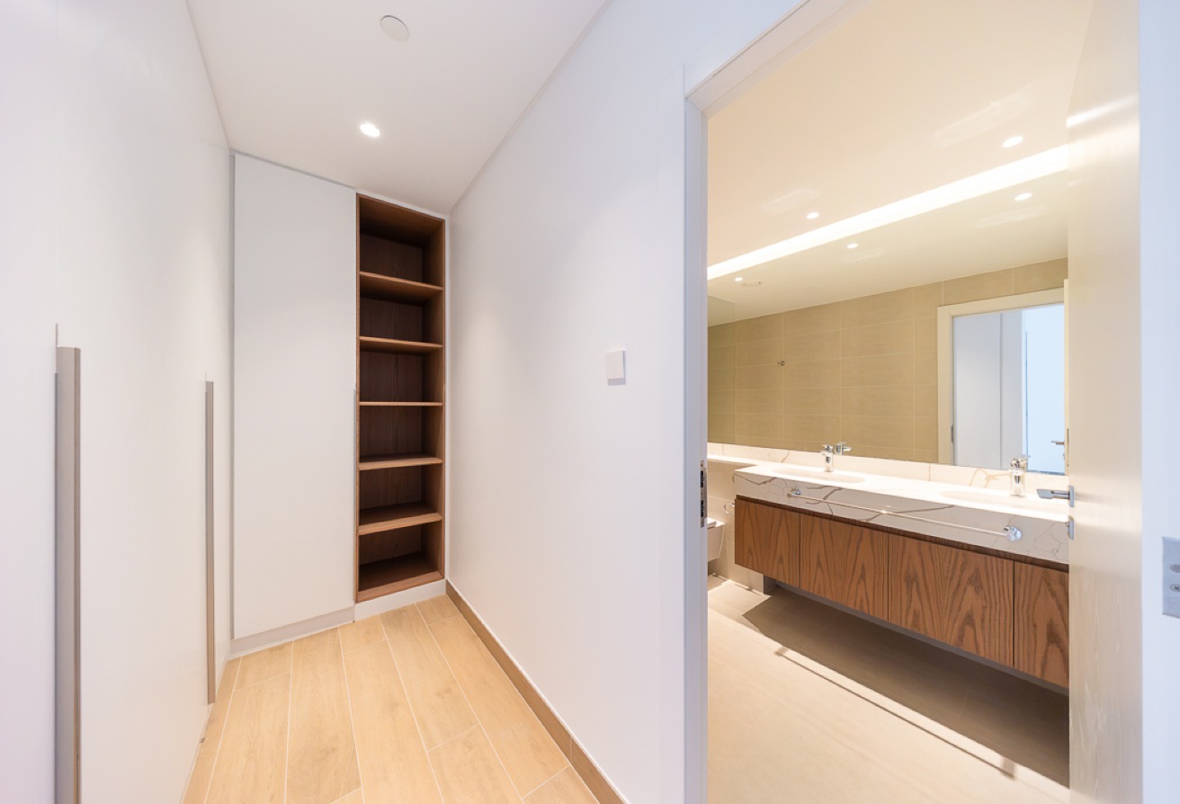 2 bedroom apartment in Le Ciel 1, Jumeirah: 19