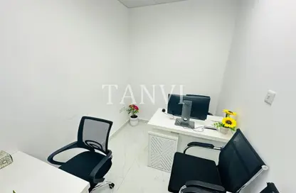 Office Space - Studio - 1 Bathroom for rent in Reem Residency - Al Karama - Bur Dubai - Dubai