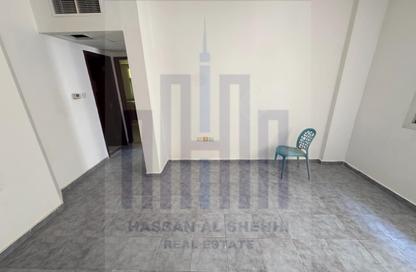 Apartment - 1 Bedroom - 1 Bathroom for rent in Muwailih Building - Muwaileh - Sharjah