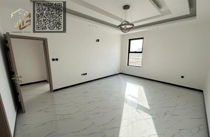 Villa - 3 - 5 for sale in Basatin Al Serra - Al Serra Residential Area - Umm Al Quwain