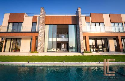 Villa - 6 - 7 for rent in Palm Jumeirah Frond L - Palm Jumeirah - Dubai